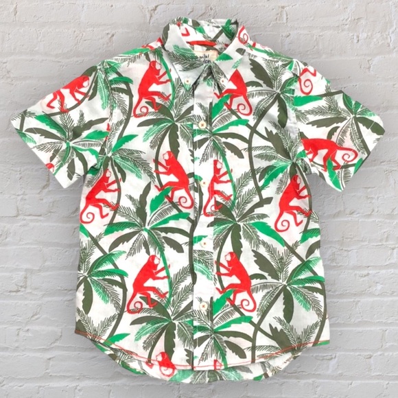 Mini Boden Other - Mini Boden Jungle Short Sleeve Button Down Shirt